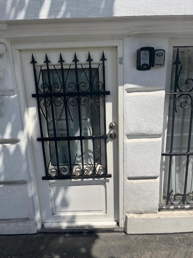 Ferienwohnung Old Town Napoleon Crib Bukarest Exterior foto