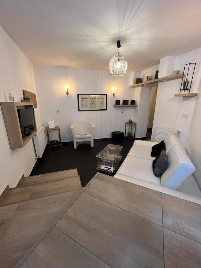 Ferienwohnung Old Town Napoleon Crib Bukarest Exterior foto