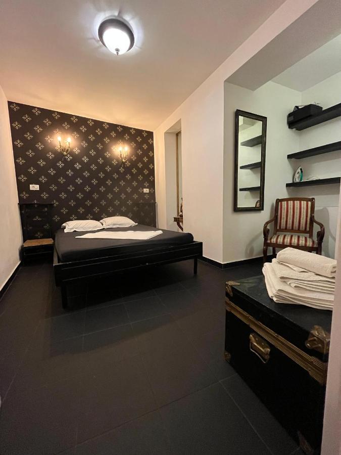 Ferienwohnung Old Town Napoleon Crib Bukarest Exterior foto